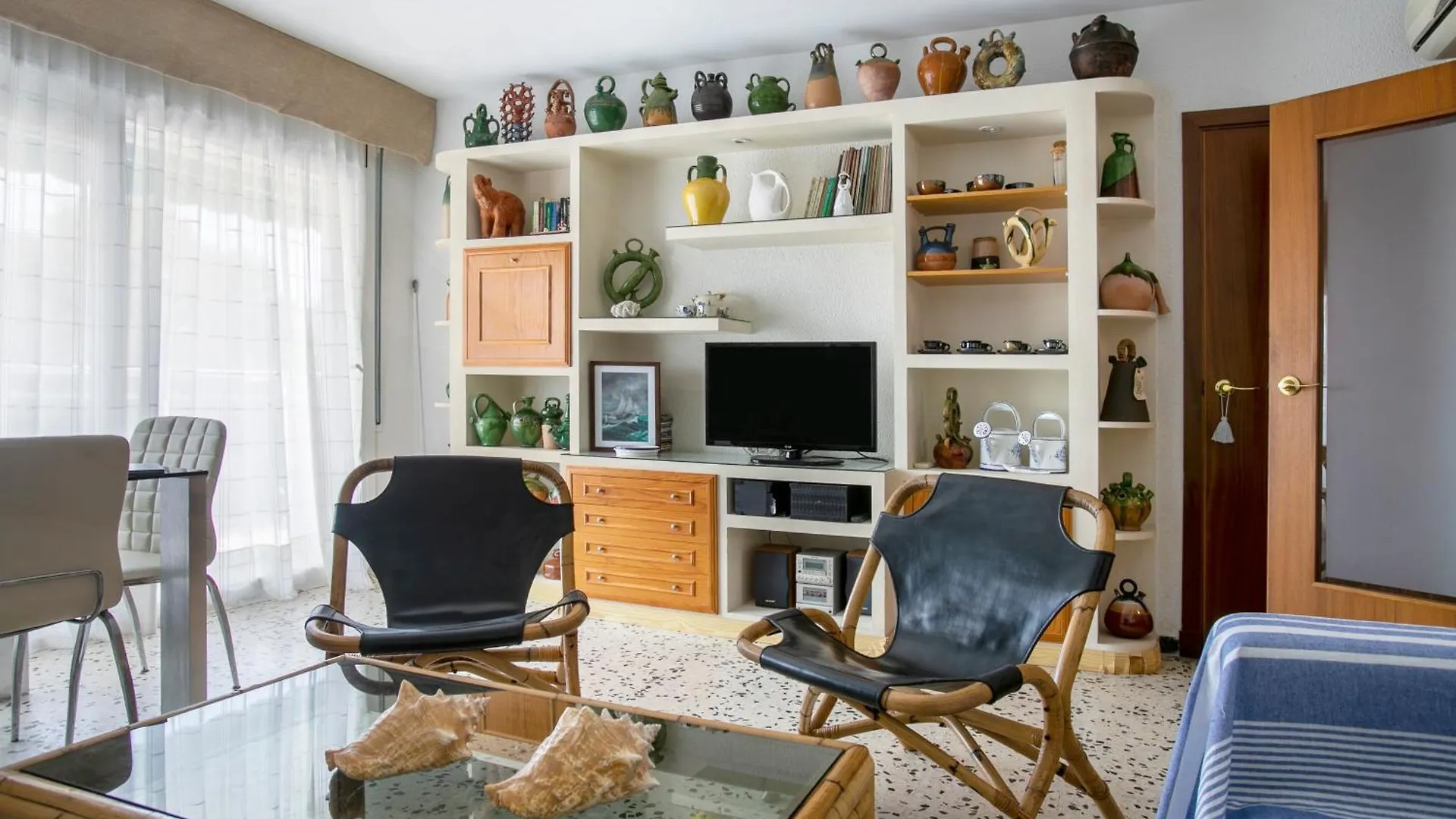 Cozy Apartment 50 Meters Beach Calafell Espanha