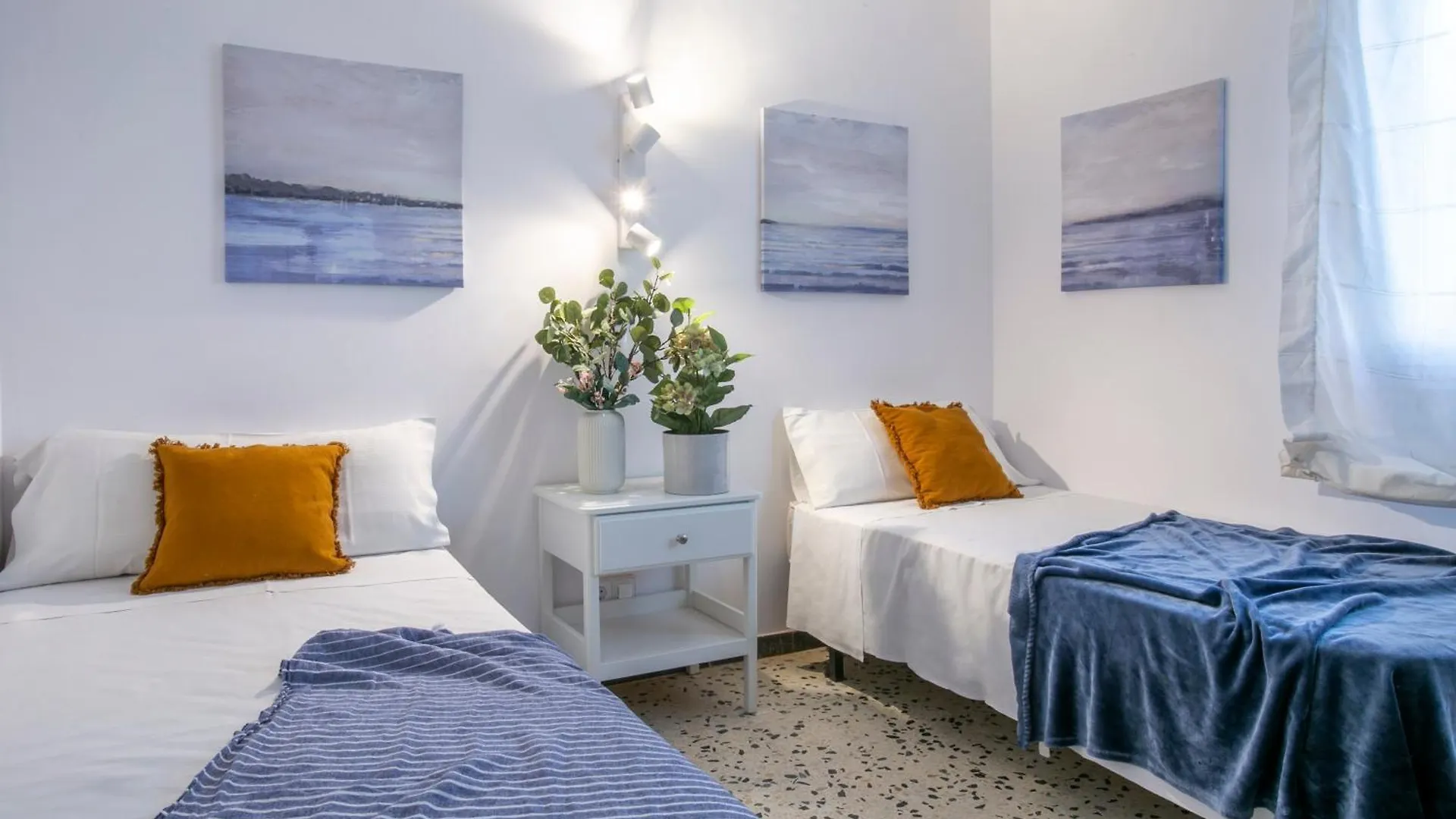 Cozy Apartment 50 Meters Beach Calafell